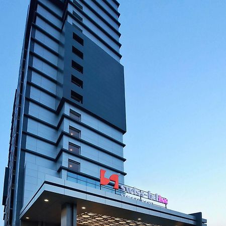Swiss-Belinn Simatupang Jakarta Extérieur photo
