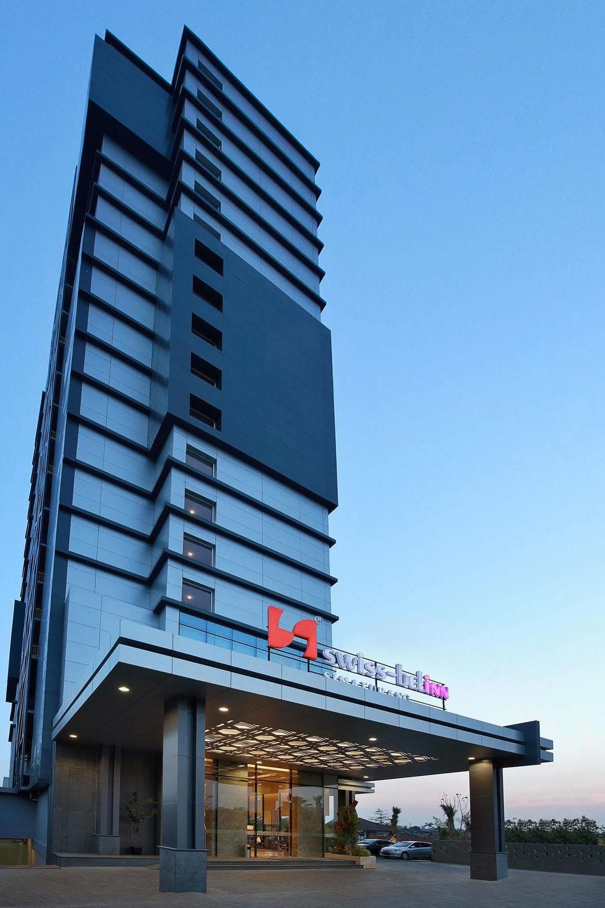 Swiss-Belinn Simatupang Jakarta Extérieur photo